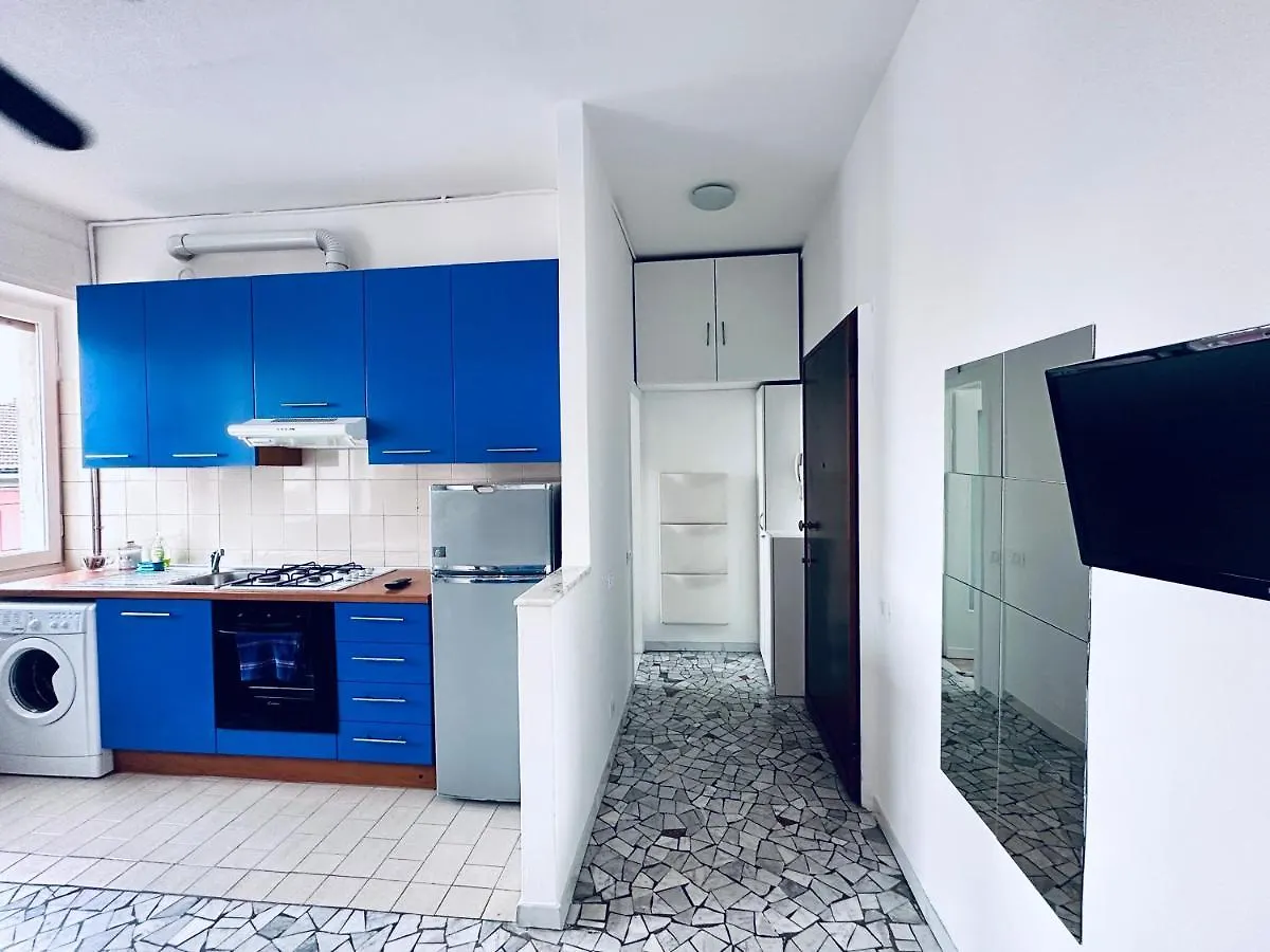 Blue Milano Apartment